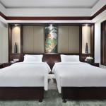 Yulong Landscape Elegant Room
