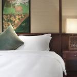 Yulong Landscape Elegant Room